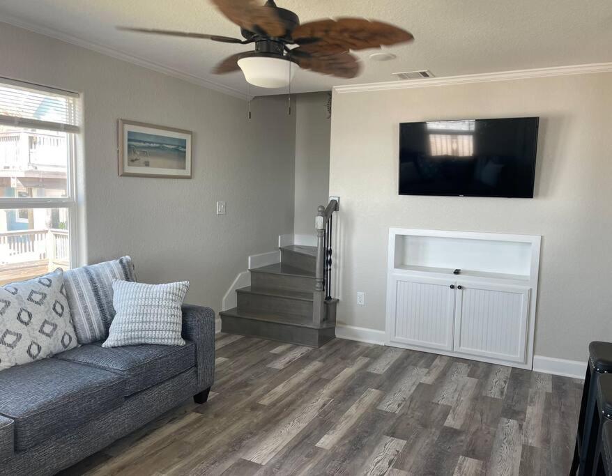 Surfside Beachfront Luxe Esterno foto